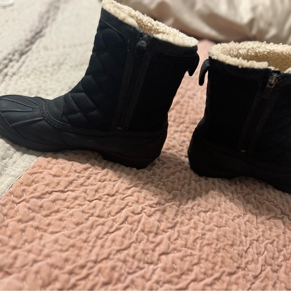 Ugg Boot - image 7
